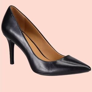 Calvin Klein Women's Gabrianna Pump, Black Leather
